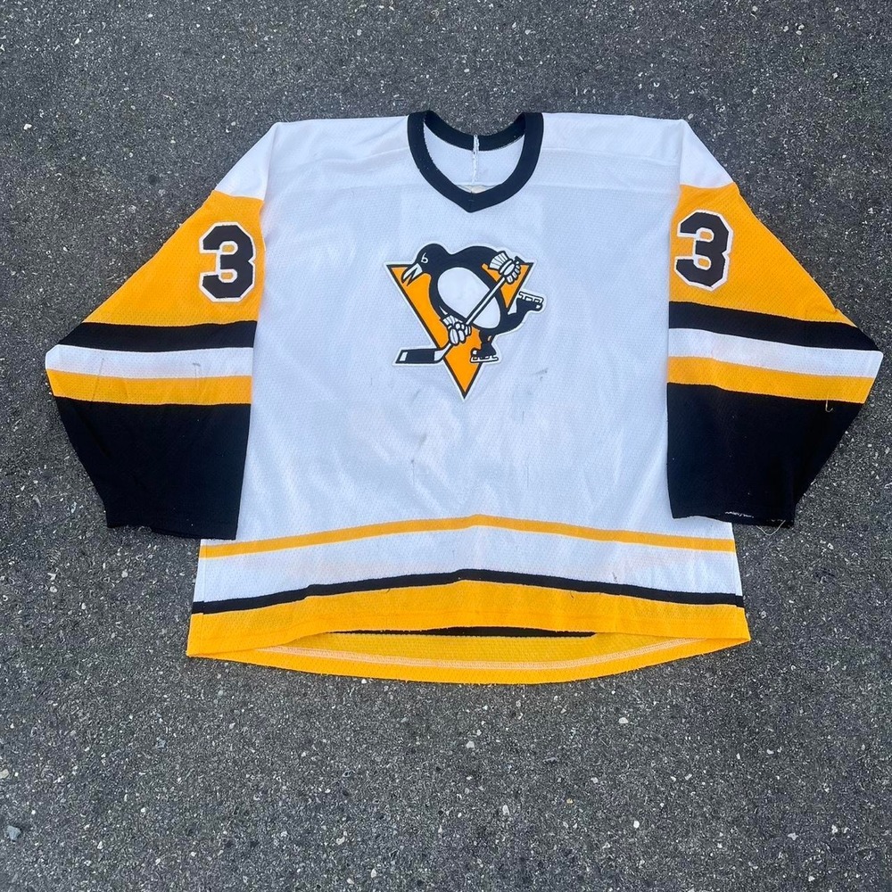 1990s Pittsburgh Penguins Hockey Jersey size XL